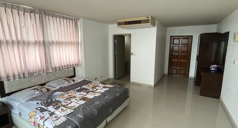 For sale 2 ベッドルーム condo in Bang Lamung, Chonburi