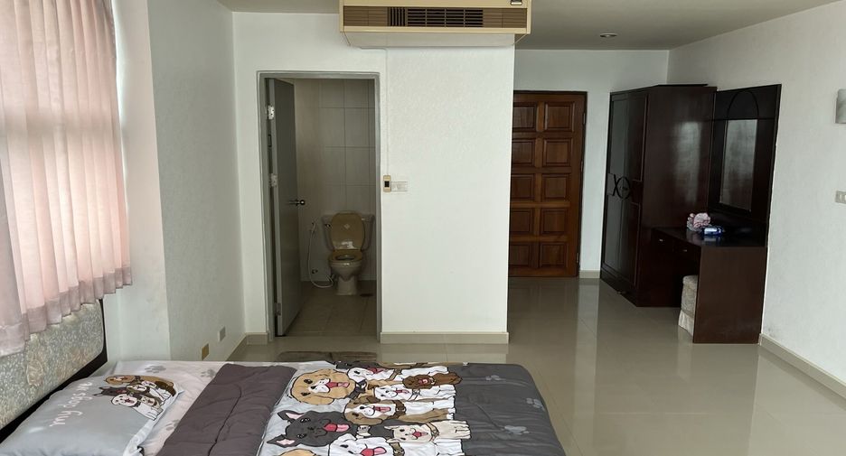 For sale 2 ベッドルーム condo in Bang Lamung, Chonburi