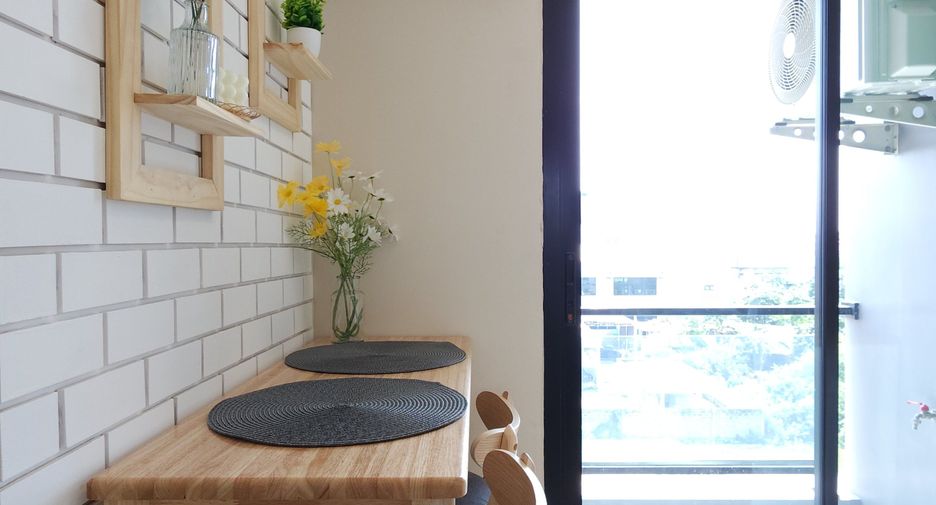 For sale 1 bed condo in Khan Na Yao, Bangkok