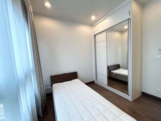 For rent 2 bedrooms condo in Khlong San, Bangkok