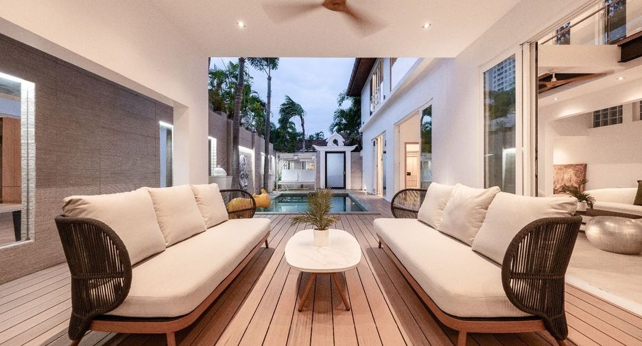 For sale 3 bedrooms villa in Bang Lamung, Chonburi