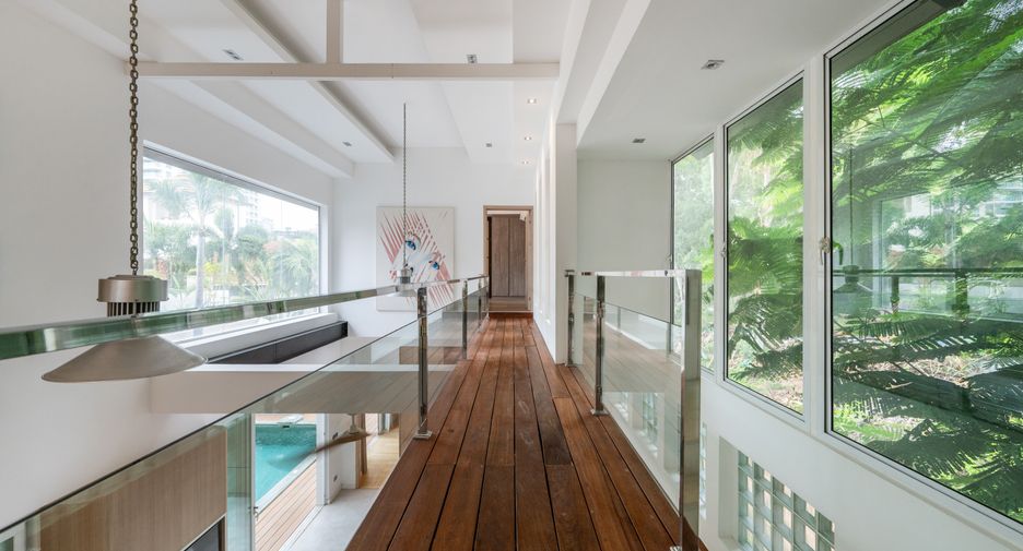 For sale 3 bedrooms villa in Bang Lamung, Chonburi