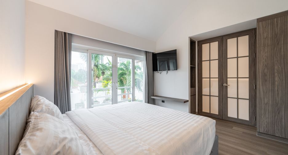 For sale 3 bedrooms villa in Bang Lamung, Chonburi
