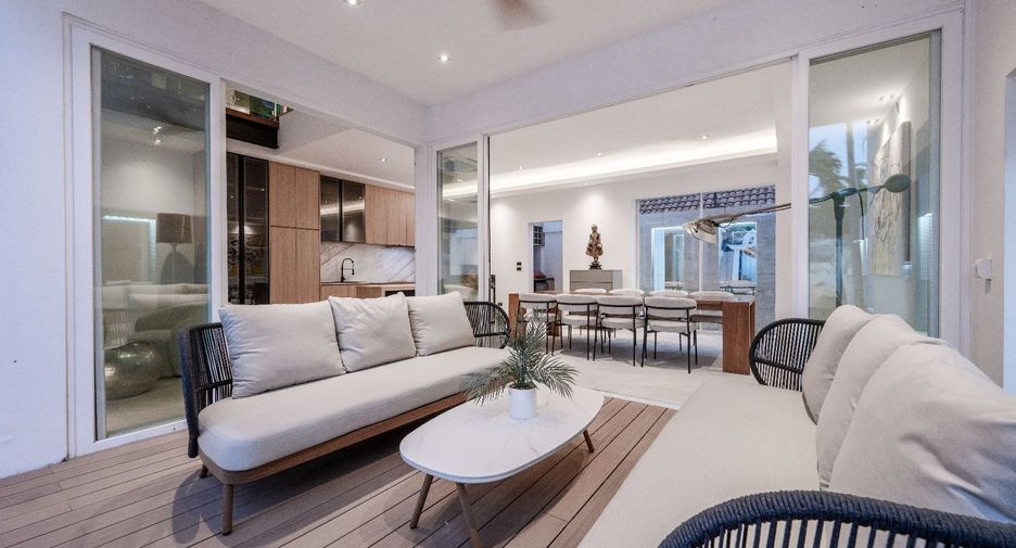 For sale 3 bedrooms villa in Bang Lamung, Chonburi