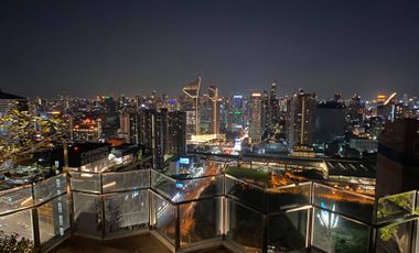 À vendre studio condo à Huai Khwang, Bangkok