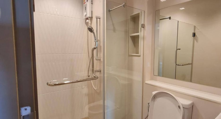 For sale studio condo in Huai Khwang, Bangkok