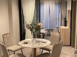 For rent 2 bedrooms condo in Huai Khwang, Bangkok