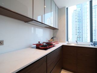 For rent 3 bedrooms condo in Khlong Toei, Bangkok
