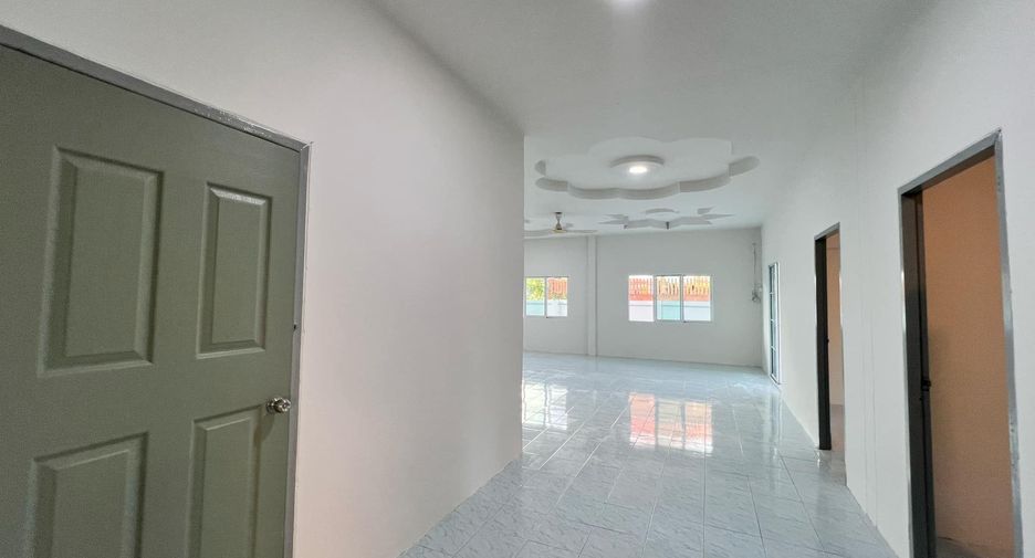 For sale 4 bedrooms house in Cha Am, Phetchaburi