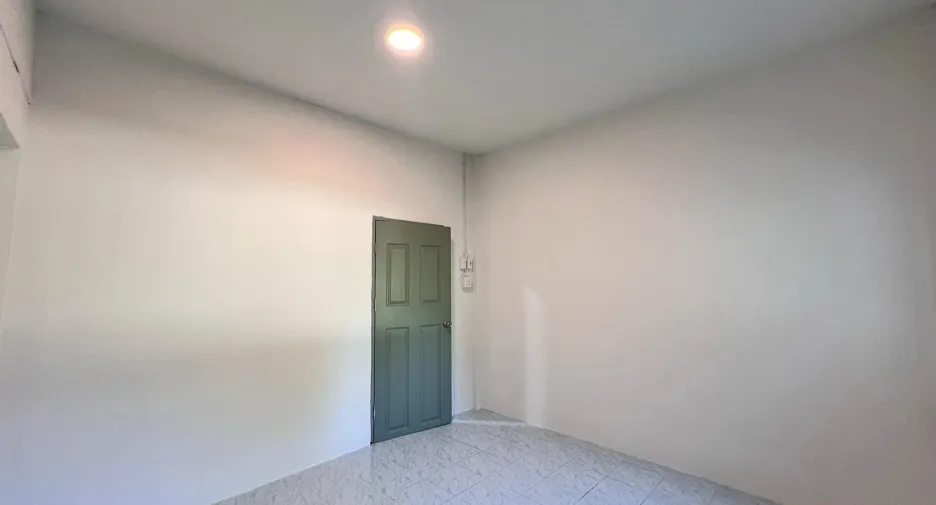 For sale 4 bedrooms house in Cha Am, Phetchaburi