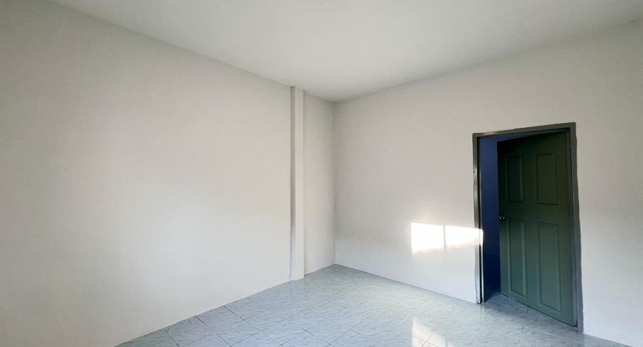 For sale 4 bedrooms house in Cha Am, Phetchaburi