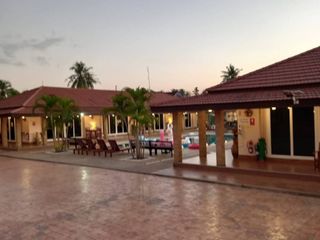 For Rent 11 Bedroom Villa In Bang Lamung, Chonburi