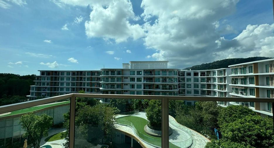 For rent 2 bedrooms condo in Mueang Phuket, Phuket