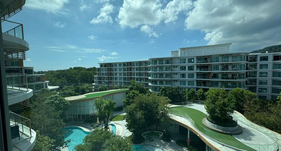 For rent 2 bedrooms condo in Mueang Phuket, Phuket
