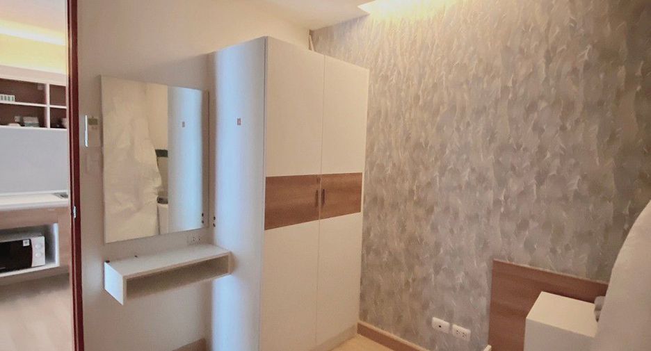 For sale 2 bedrooms condo in Din Daeng, Bangkok