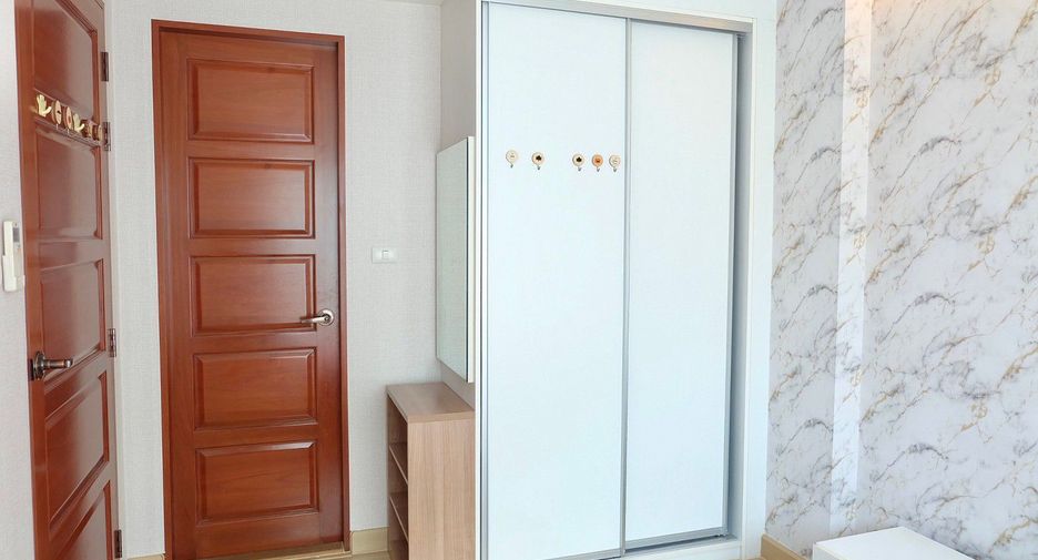 For sale 2 bedrooms condo in Din Daeng, Bangkok