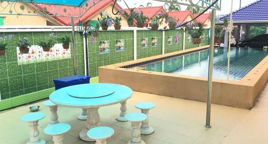 For sale 5 bedrooms house in Bang Lamung, Chonburi