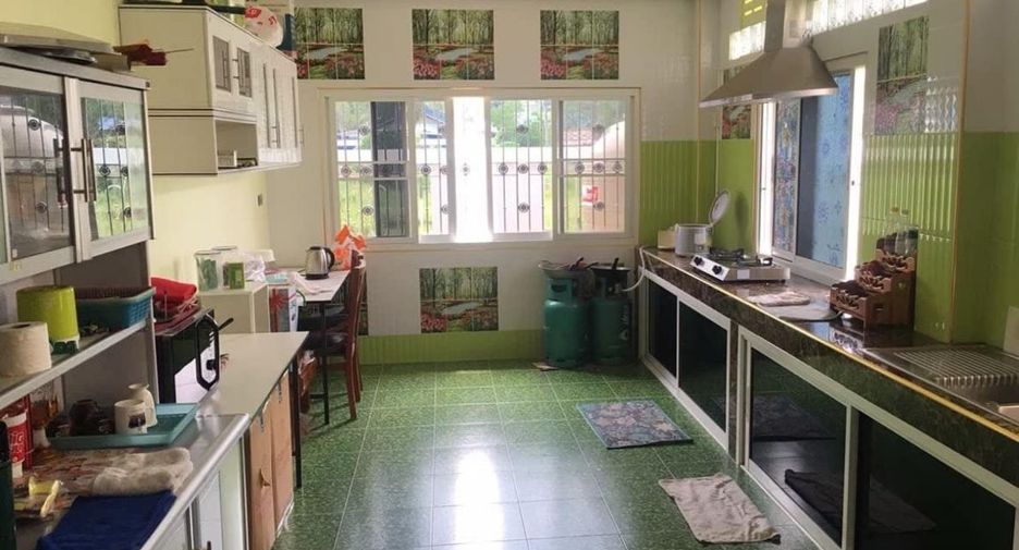 For sale 5 bedrooms house in Bang Lamung, Chonburi