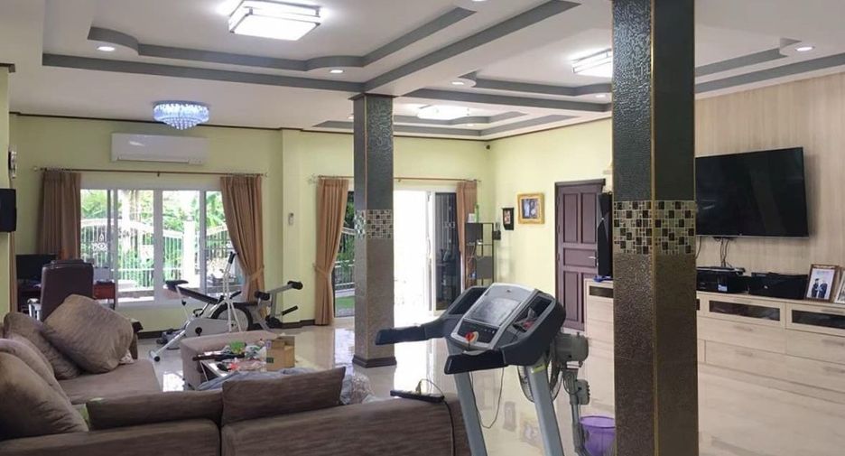 For sale 5 bedrooms house in Bang Lamung, Chonburi