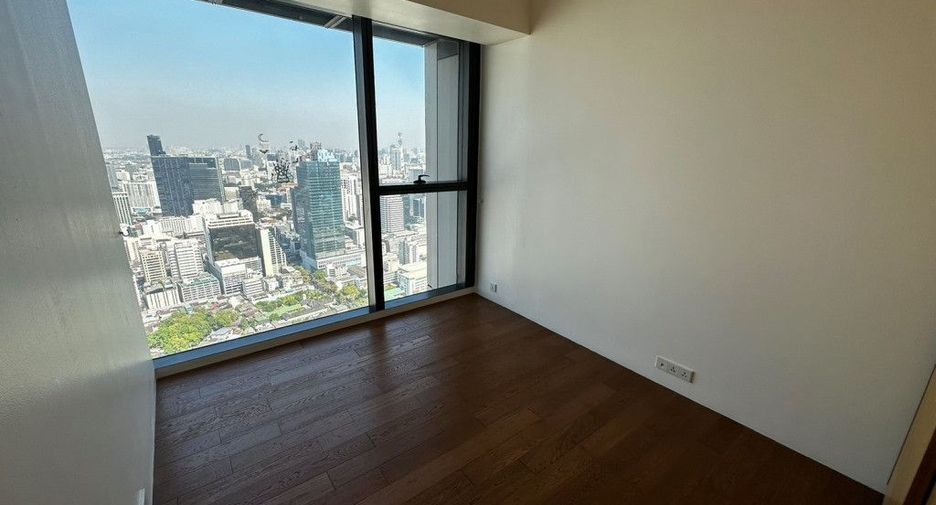 For sale 3 bedrooms condo in Sathon, Bangkok