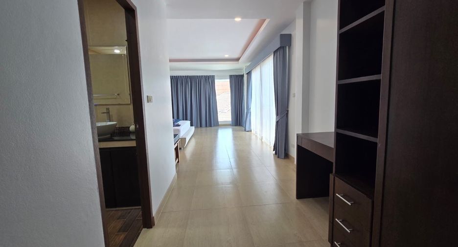 Villa en alquiler de 5 habitaciones en Mueang Phuket, Phuket