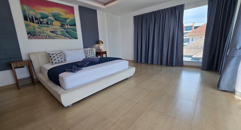 Villa en alquiler de 5 habitaciones en Mueang Phuket, Phuket