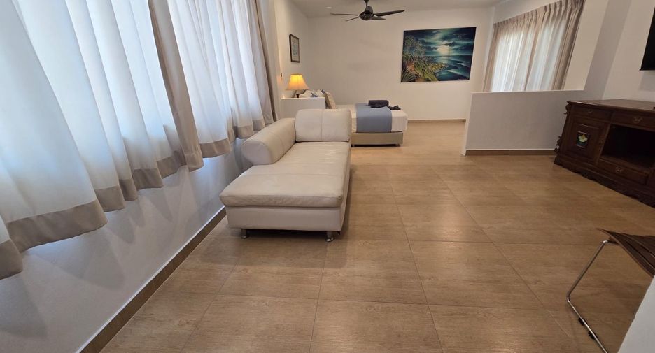 Villa en alquiler de 5 habitaciones en Mueang Phuket, Phuket