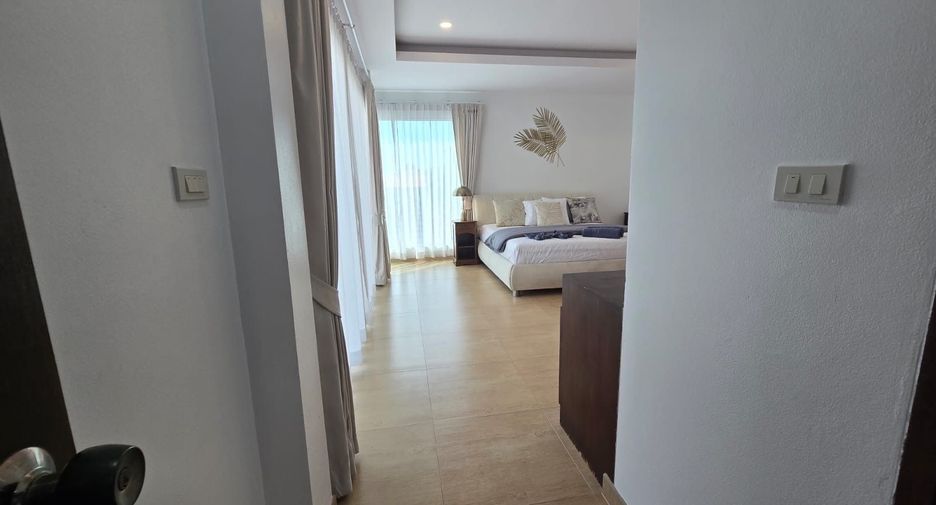 Villa en alquiler de 5 habitaciones en Mueang Phuket, Phuket