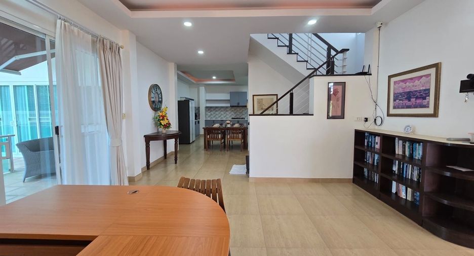 Villa en alquiler de 5 habitaciones en Mueang Phuket, Phuket