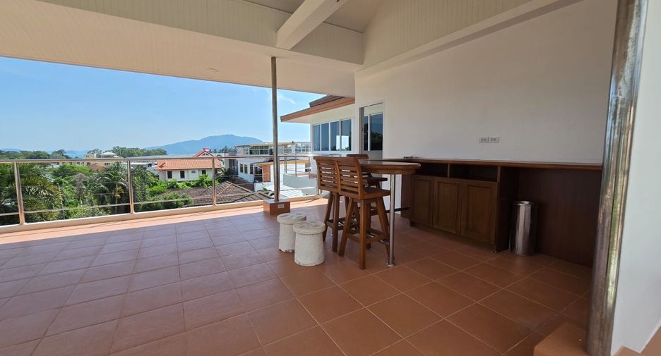 Villa en alquiler de 5 habitaciones en Mueang Phuket, Phuket