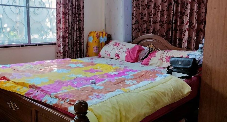For sale 3 bedrooms house in Bang Bo, Samut Prakan