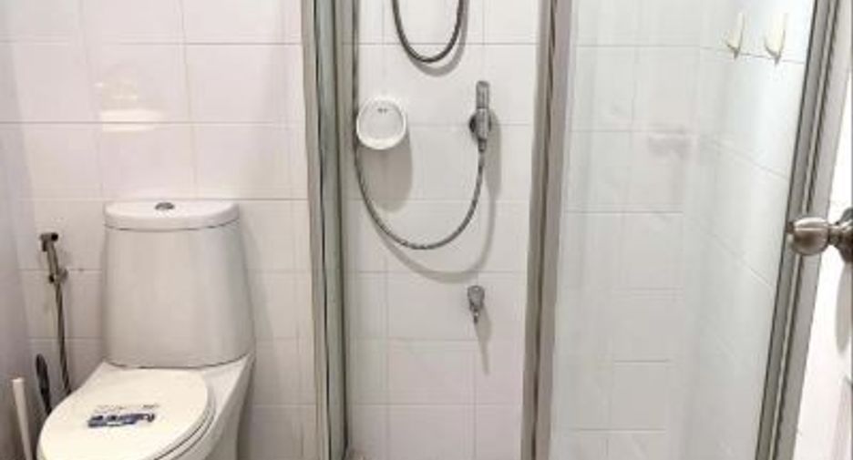 For rent 1 bed condo in Phra Khanong, Bangkok