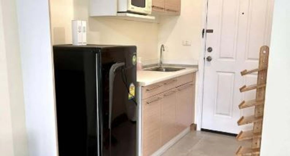 For rent 1 bed condo in Phra Khanong, Bangkok