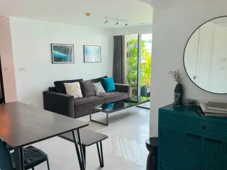 For rent 3 bedrooms condo in Khlong Toei, Bangkok
