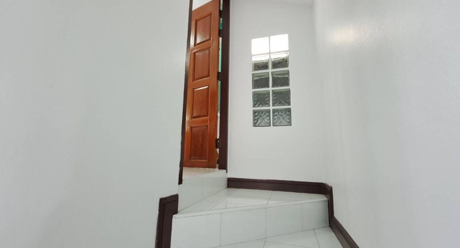For rent 3 bedrooms house in Bang Lamung, Chonburi