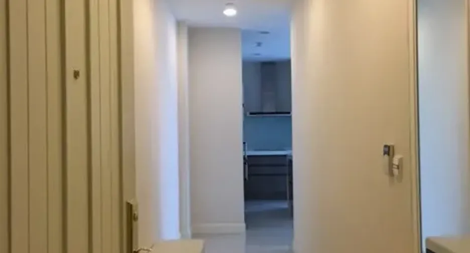 Condo en venta y en alquiler de 2 habitaciones en Pathum Wan, Bangkok