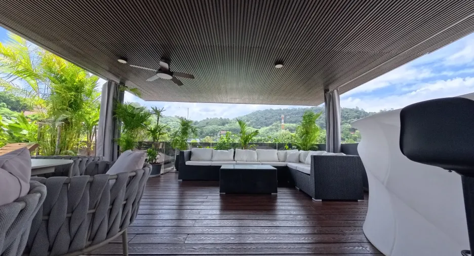 Villa zum Kauf mit 5 Zimmer in Mueang Phuket, Phuket