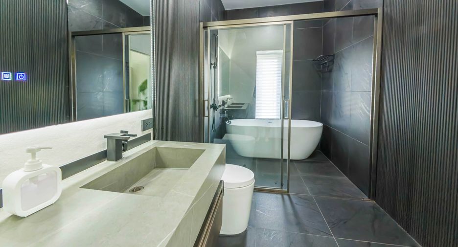Villa en venta de 5 habitaciones en Mueang Phuket, Phuket