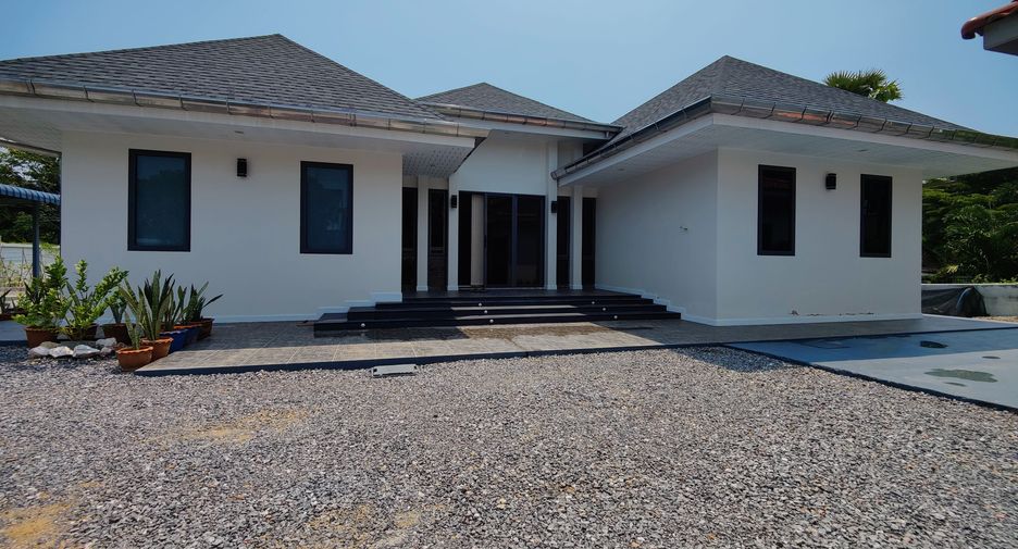 Villa en venta de 4 habitaciones en Pran Buri, Prachuap Khiri Khan
