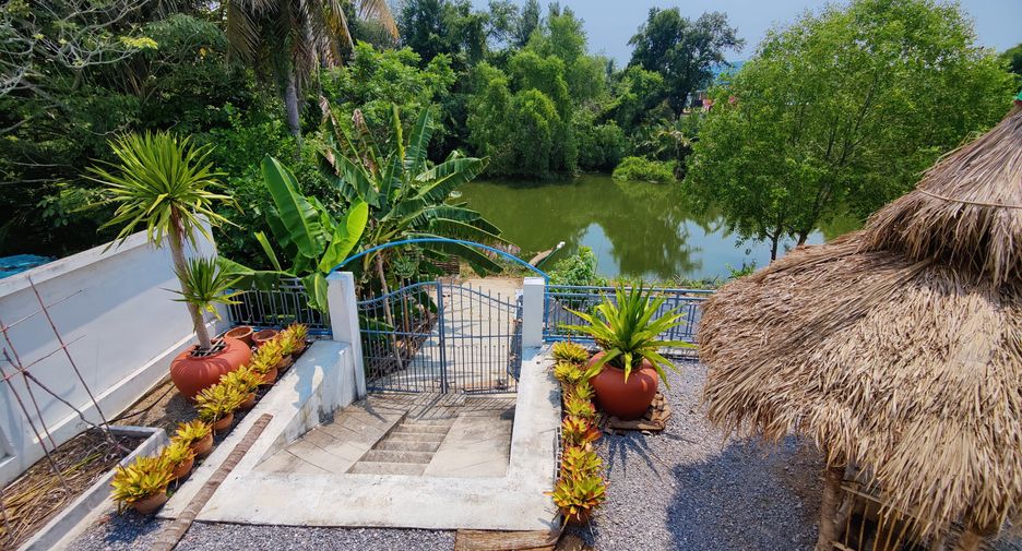 Villa en venta de 4 habitaciones en Pran Buri, Prachuap Khiri Khan
