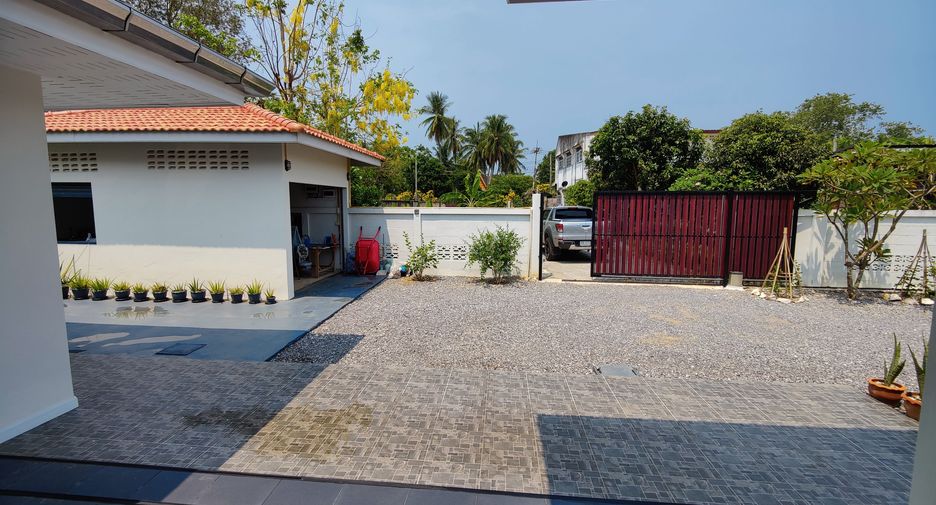 Villa en venta de 4 habitaciones en Pran Buri, Prachuap Khiri Khan