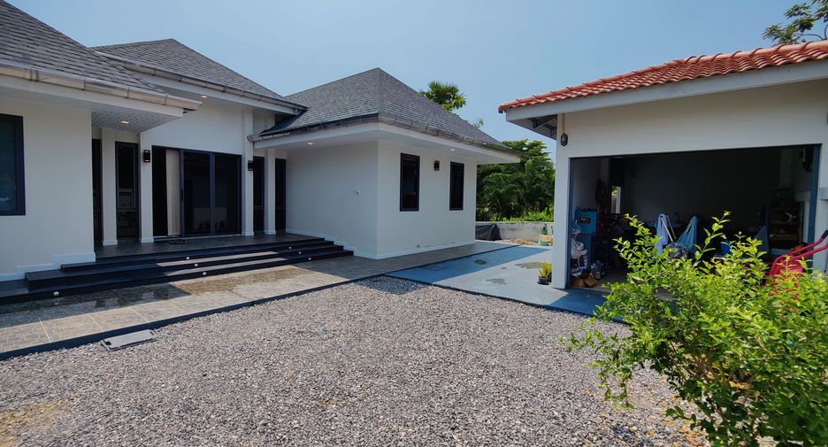 Villa en venta de 4 habitaciones en Pran Buri, Prachuap Khiri Khan
