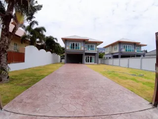 出售 3 卧室 独立屋 在 Bang Lamung, Chon Buri