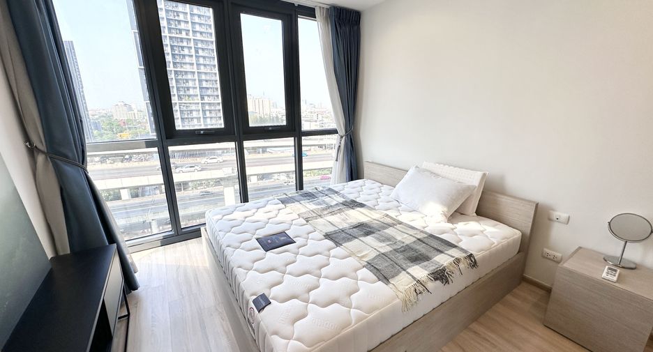 For sale 2 bedrooms condo in Bang Kapi, Bangkok