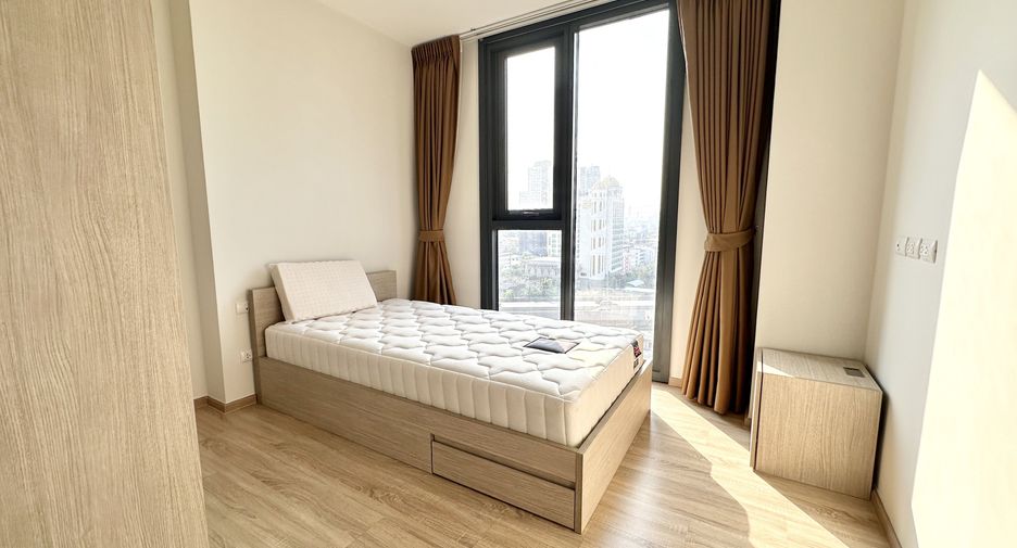For sale 2 bedrooms condo in Bang Kapi, Bangkok