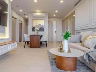 For rent 3 bedrooms condo in Huai Khwang, Bangkok