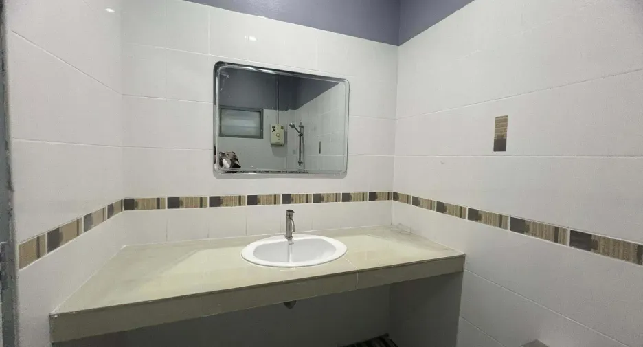For rent 2 bedrooms townhouse in Mueang Phuket, Phuket