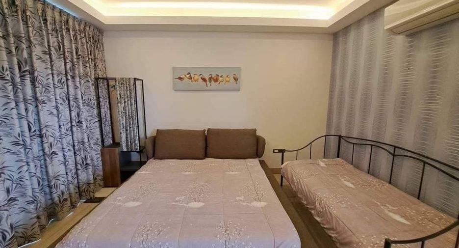 Villa en venta de 9 habitaciones en Bang Lamung, Chonburi