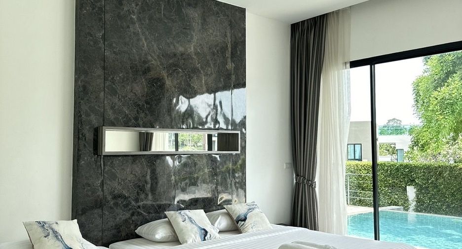 Villa en alquiler de 3 habitaciones en Sattahip, Chonburi