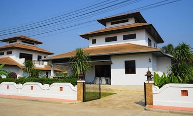 À vendre 3 chambres villa à Pran Buri, Prachuap Khiri Khan